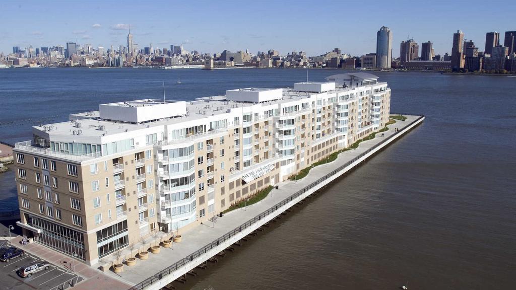 Dharma Home Suites Jc At Exchange Place جيرسي سيتي المظهر الخارجي الصورة