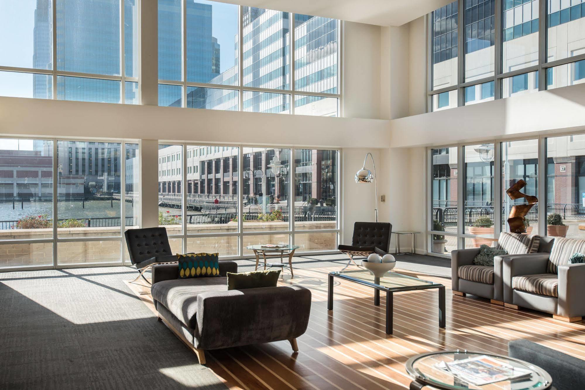 Dharma Home Suites Jc At Exchange Place جيرسي سيتي المظهر الخارجي الصورة