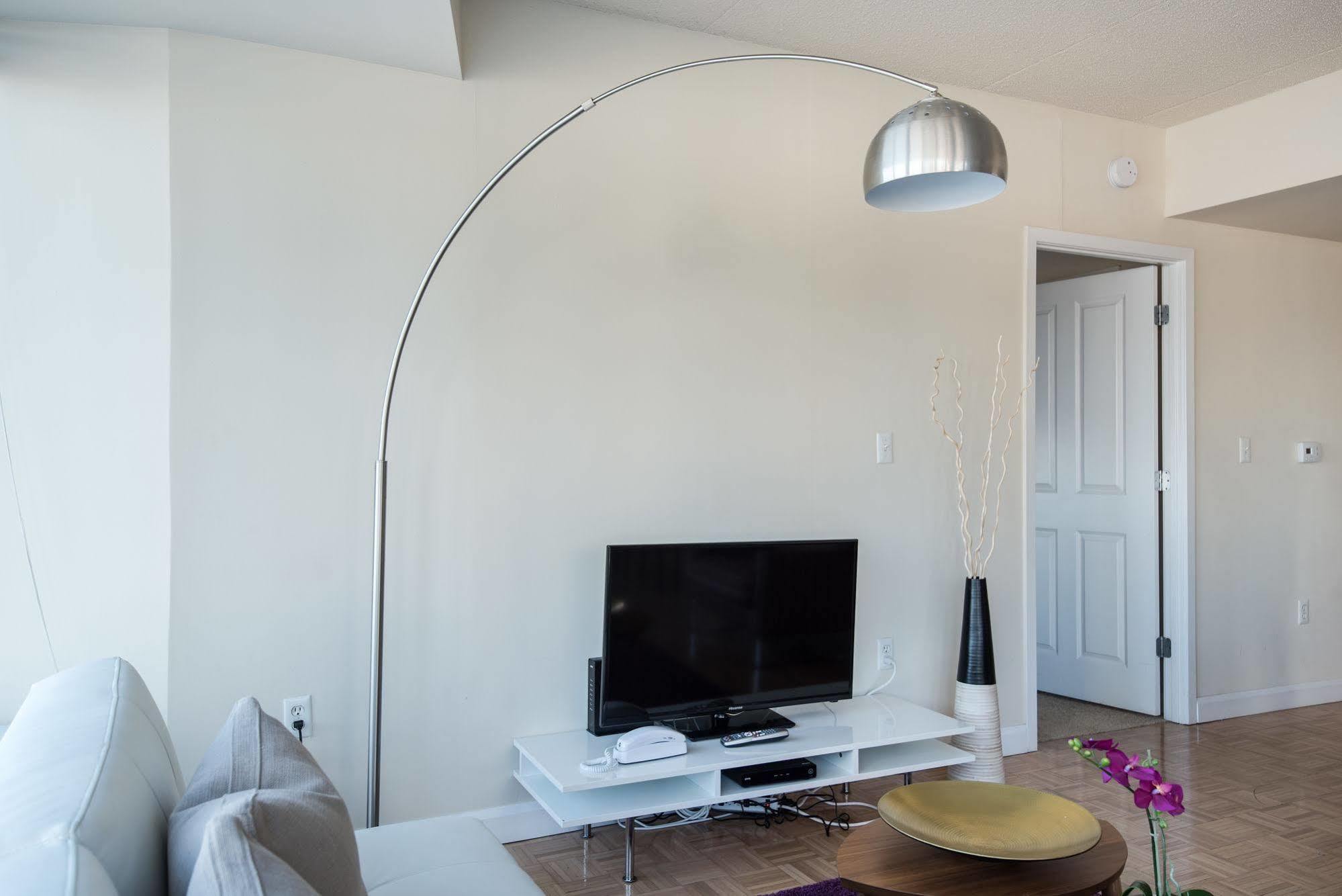 Dharma Home Suites Jc At Exchange Place جيرسي سيتي المظهر الخارجي الصورة