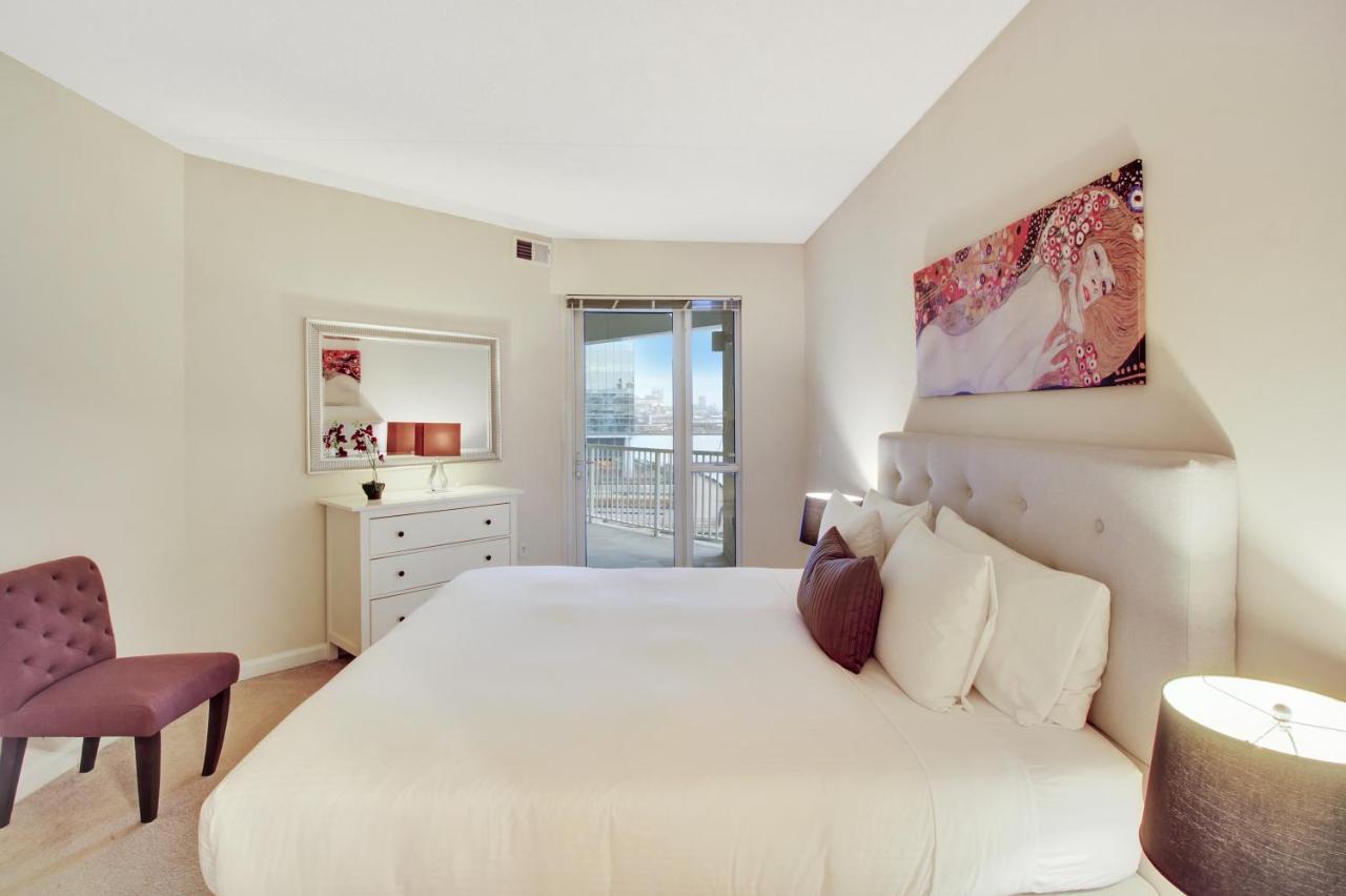Dharma Home Suites Jc At Exchange Place جيرسي سيتي المظهر الخارجي الصورة