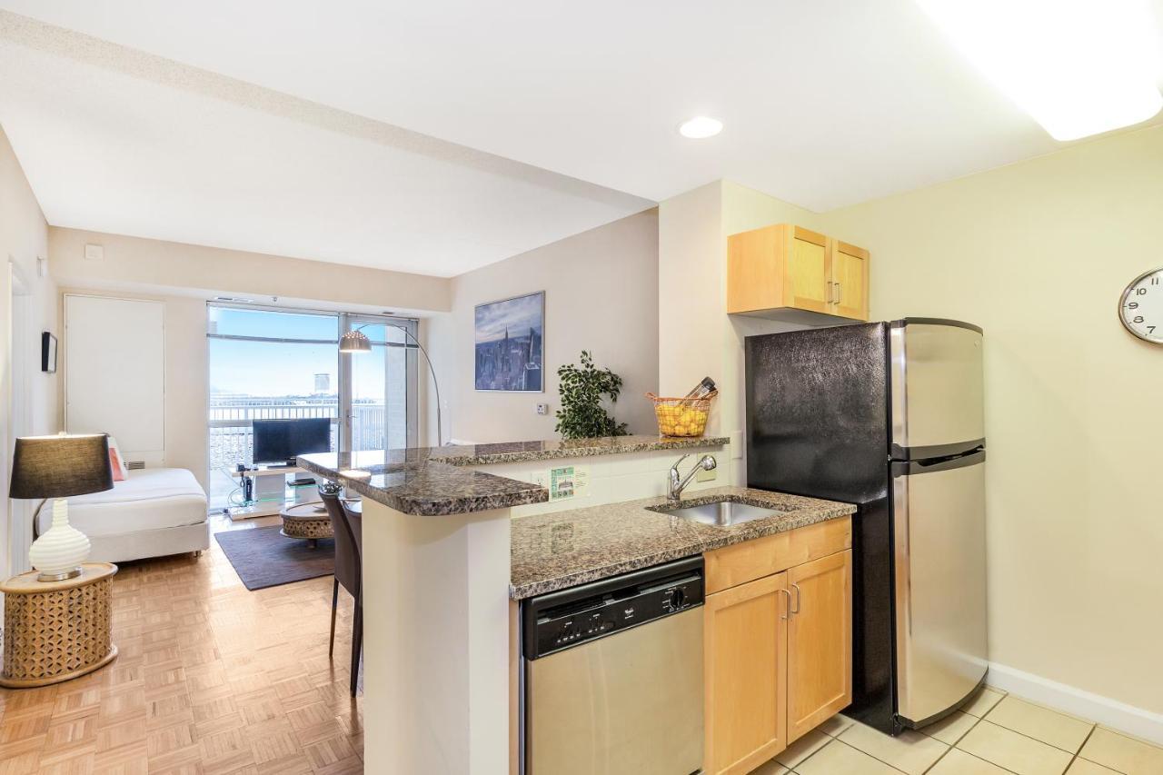 Dharma Home Suites Jc At Exchange Place جيرسي سيتي المظهر الخارجي الصورة