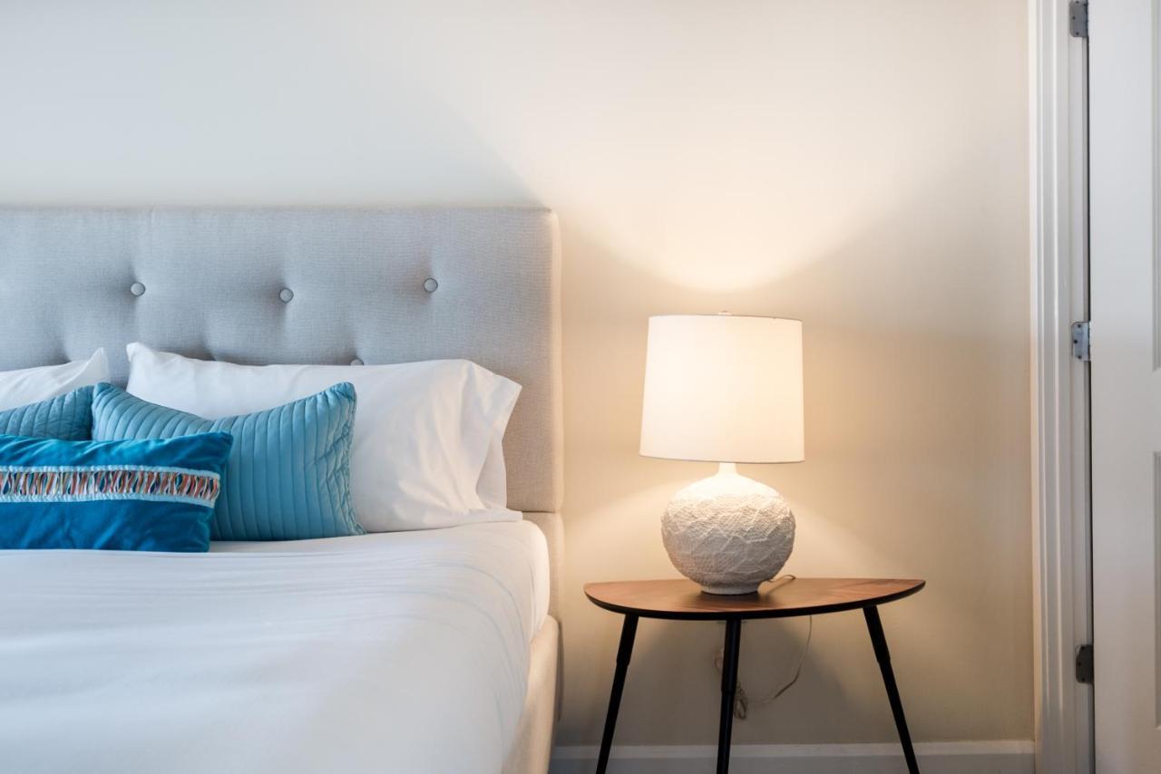 Dharma Home Suites Jc At Exchange Place جيرسي سيتي المظهر الخارجي الصورة